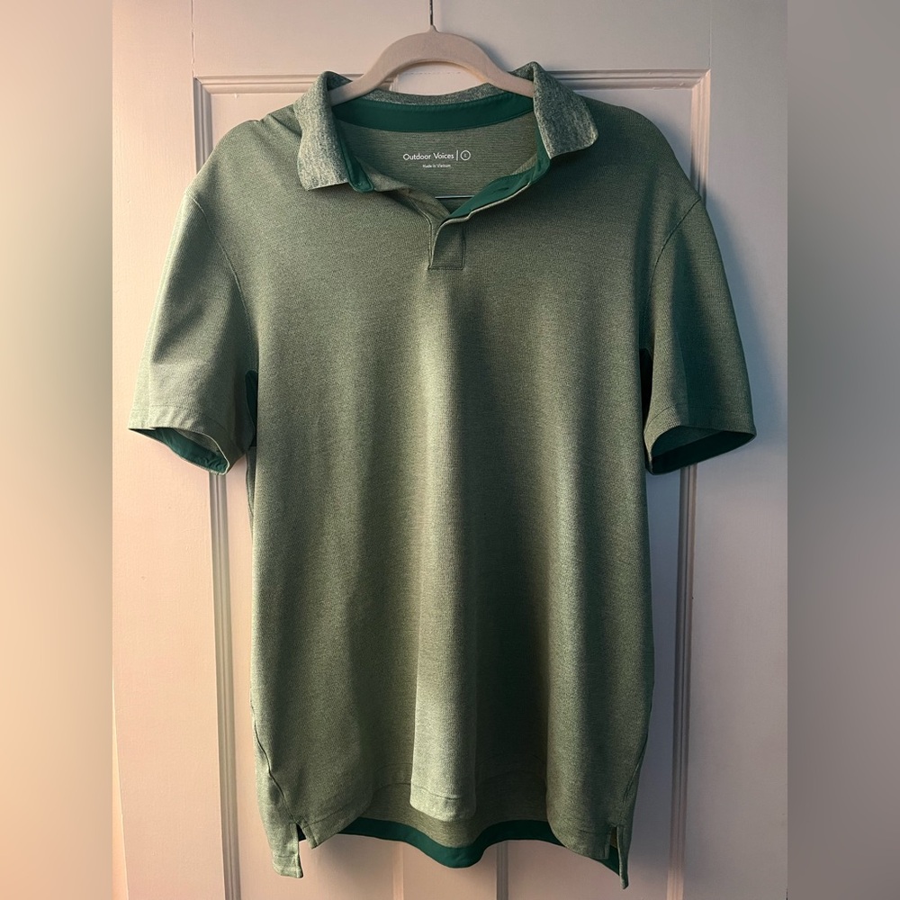 Outdoor Voices men’s polo size M